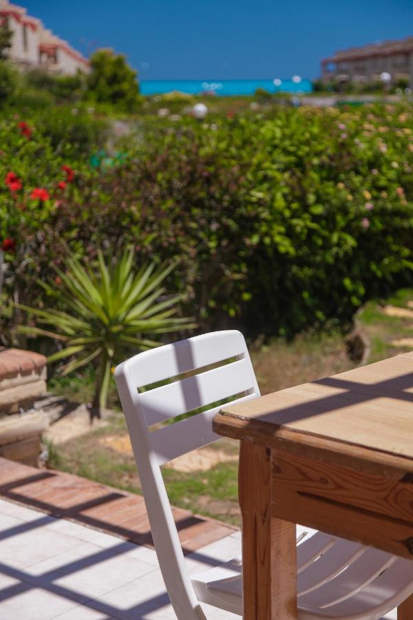 Villas Petro Beach El-Alameyn Dış mekan fotoğraf